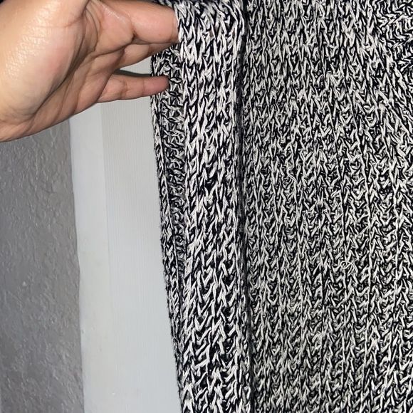 Ann Taylor Sleeveless Knit Sweater - Picture 2 of 5